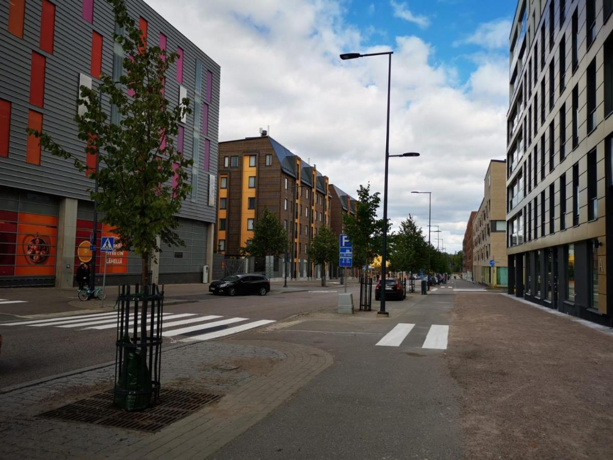 Appartement Ruby Studio 5Min To Vantaa Airport And 20Min To Helsinki Center Extérieur photo